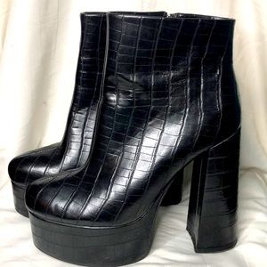 Platform Chunky Heeled Boots. Size 10.5 (42). Cute, Goth, Black